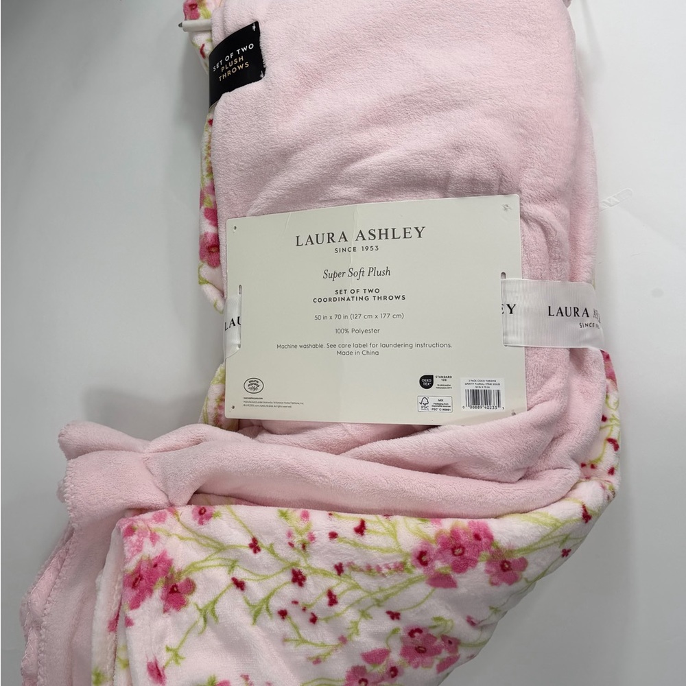 Laura Ashley Set of TWO Pink Plush Coordinating Throws ~ NWT ~ COQUETTE - Picture 7 of 8